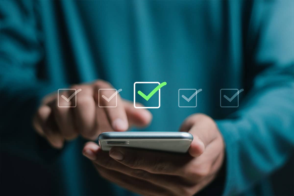 How to Choose the Right Online Degree Program